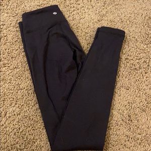 Black Lululemon leggings